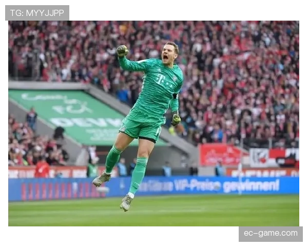 诺伊尔合同更新分析：德甲巨星续约前景与未来发展趋势