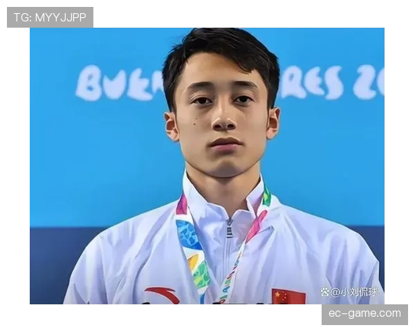 练俊杰这训练强度，凌晨四点泳池见人影？